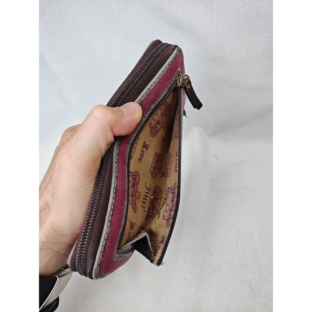 Juicy Couture Women's Pink crest Soft velour wallet Folding Credit Card‎ Money